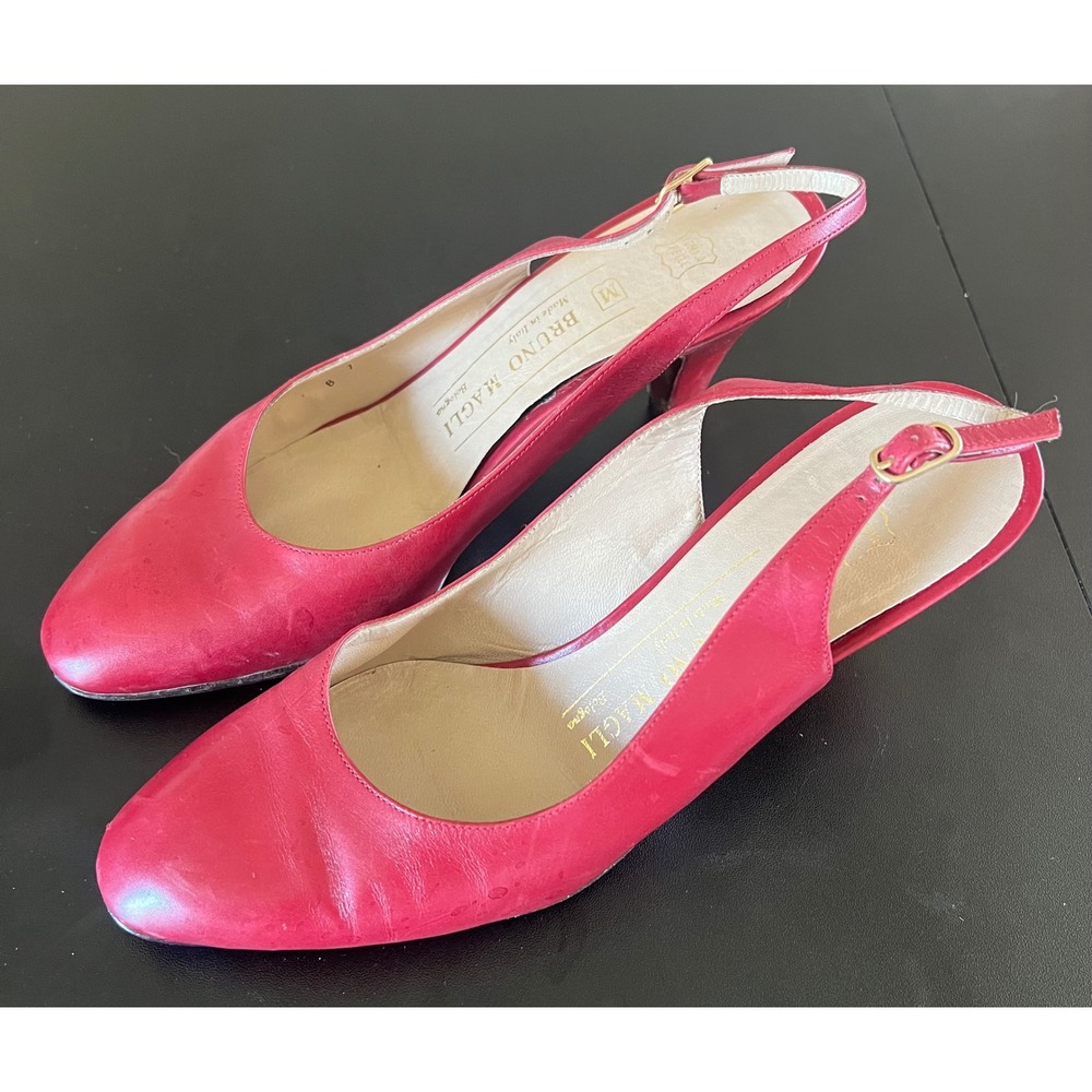 Bruno Magli Red Leather Slingback Pump Vintage Made in Italy Size 7B Kitten Heel